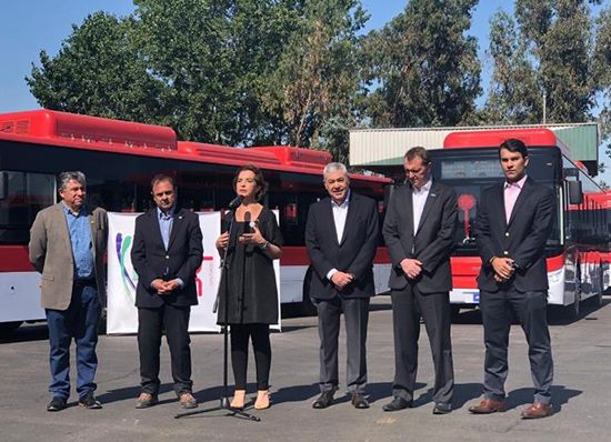La entrega de 100 Autobuses 100% Eléctricos de YUTONG a Chile lidera la marca de autobuses chinos en América Latina. La entrega de 100 Autobuses 100% Eléctricos de YUTONG a Chile lidera la marca de autobuses chinos en América Latina.