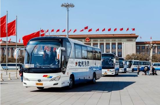 Dar servicio a las ¨dos sesiones¨ nacionales de China por los 15 años consecutivos Dar servicio a las ¨dos sesiones¨ nacionales de China por los 15 años consecutivos