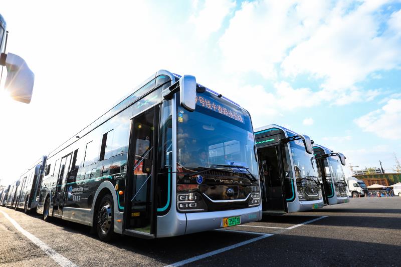 Los autobuses de Yutong sirven a la Exposición Internacional de Importaciones de China 2019 Los autobuses de Yutong sirven a la Exposición Internacional de Importaciones de China 2019