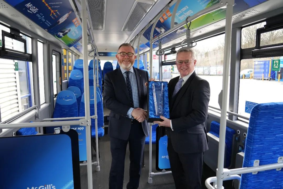 Más reconocimiento del mercado europeo, Yutong E12 obtiene el certificado medioambiental autorizado del Reino Unido Más reconocimiento del mercado europeo, Yutong E12 obtiene el certificado medioambiental autorizado del Reino Unido