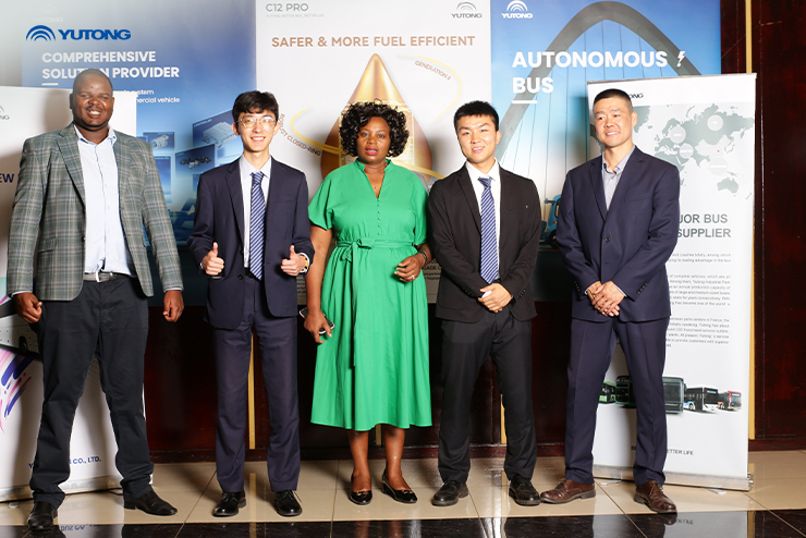 Se presenta en Zimbabue el Yutong C12PRO Se presenta en Zimbabue el Yutong C12PRO